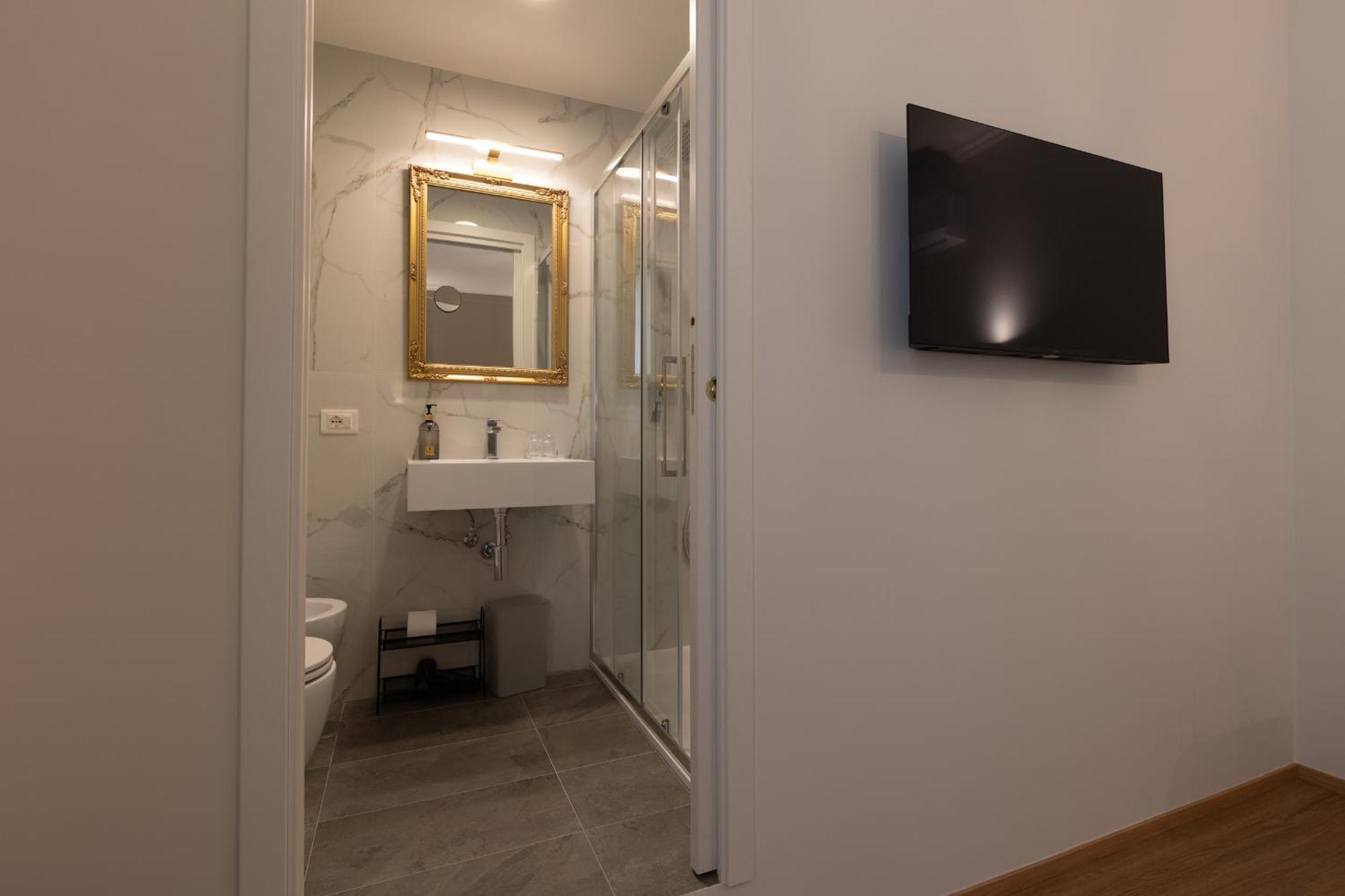 De Vince Suites - Luxury Rooms - Roma Termini Dış mekan fotoğraf