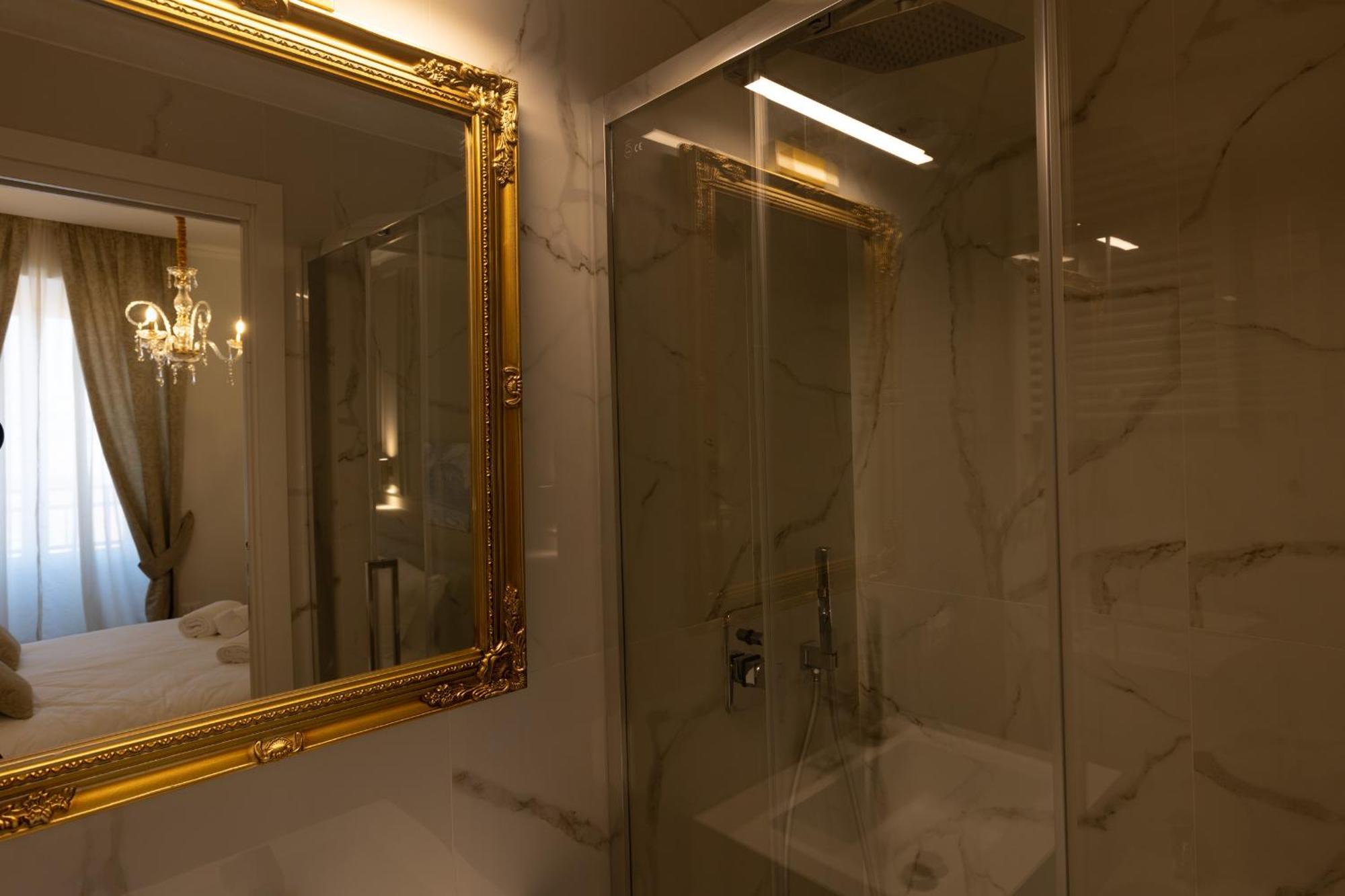 De Vince Suites - Luxury Rooms - Roma Termini Dış mekan fotoğraf