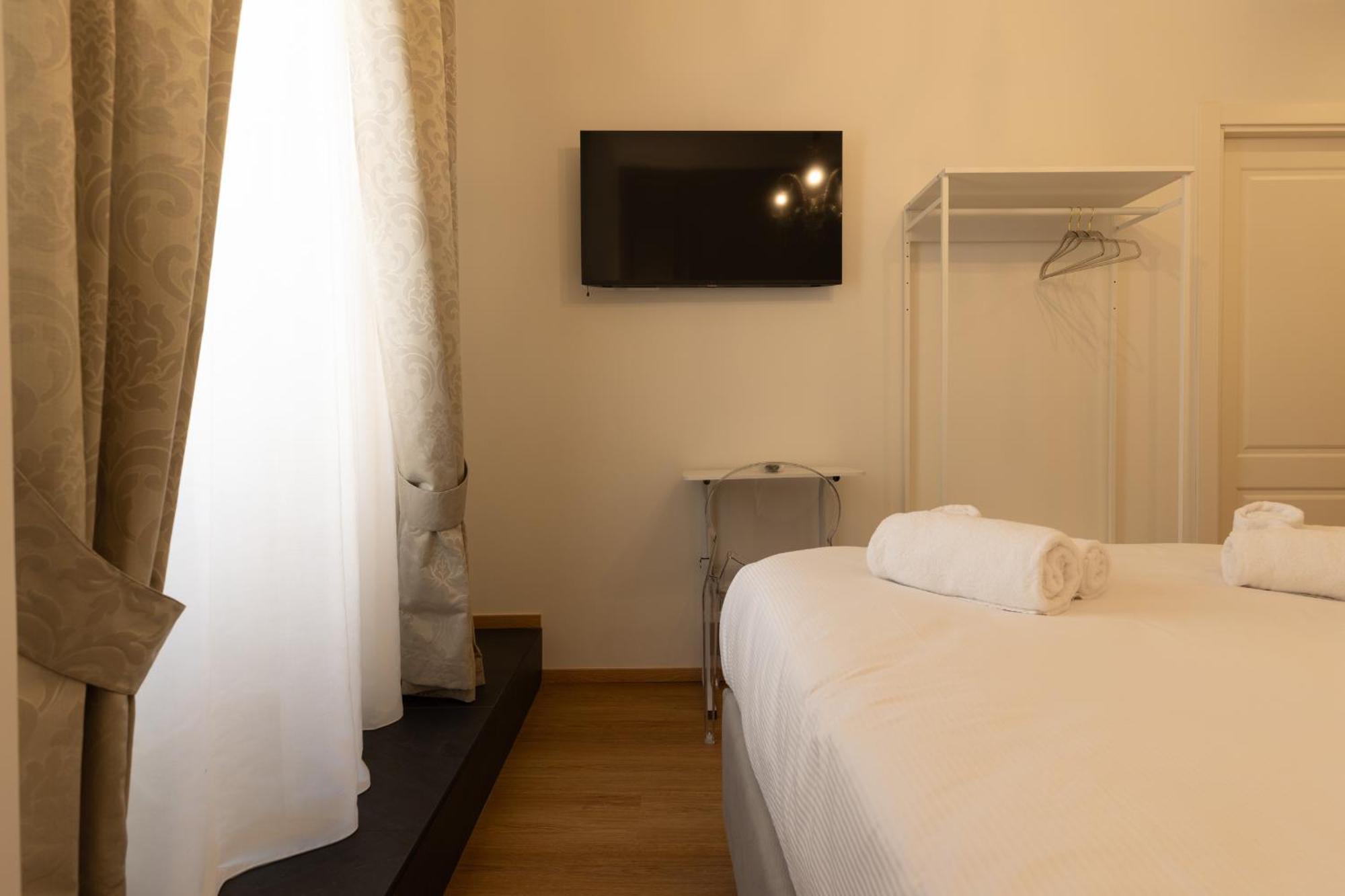 De Vince Suites - Luxury Rooms - Roma Termini Dış mekan fotoğraf