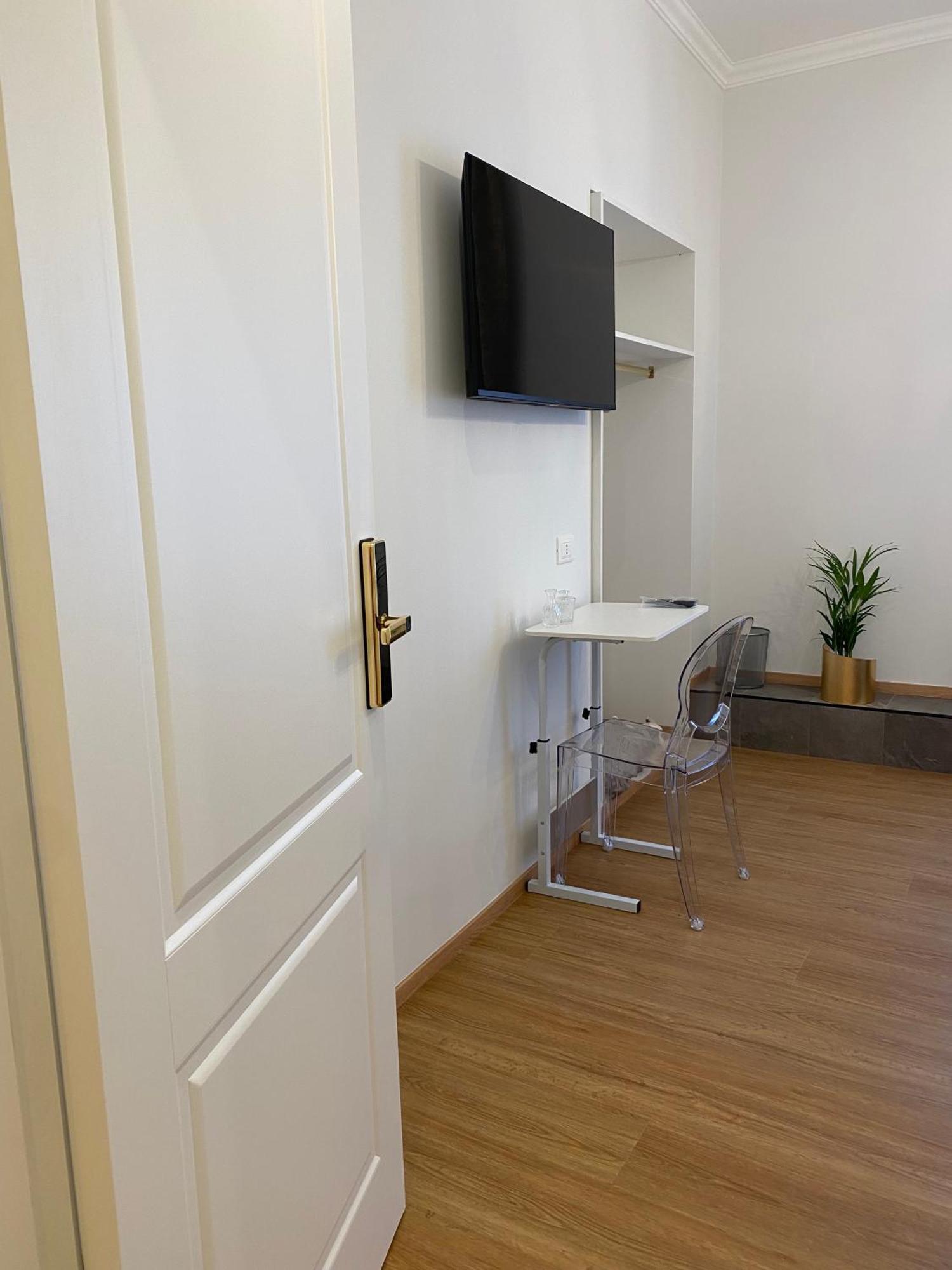 De Vince Suites - Luxury Rooms - Roma Termini Dış mekan fotoğraf